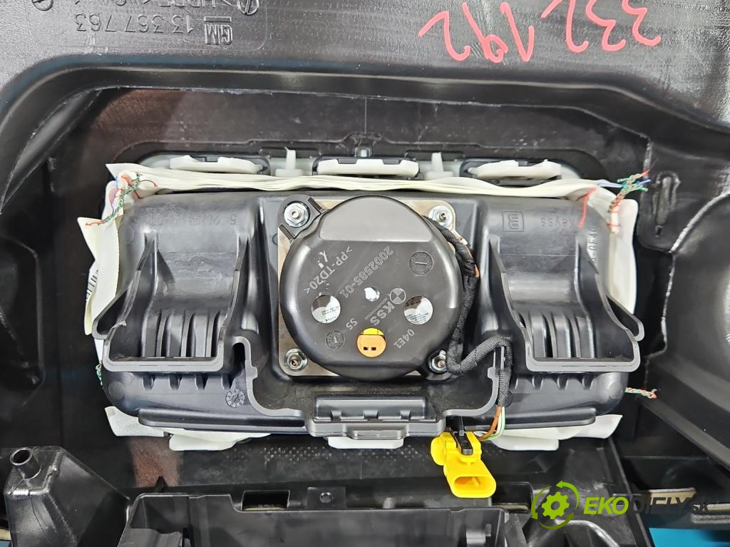 Opel Astra V  2015-2022 1.5 cdti 105 HP manual 77 kW 1496 cm3 5- kokpit,pristrojová doska rozdeľovacia