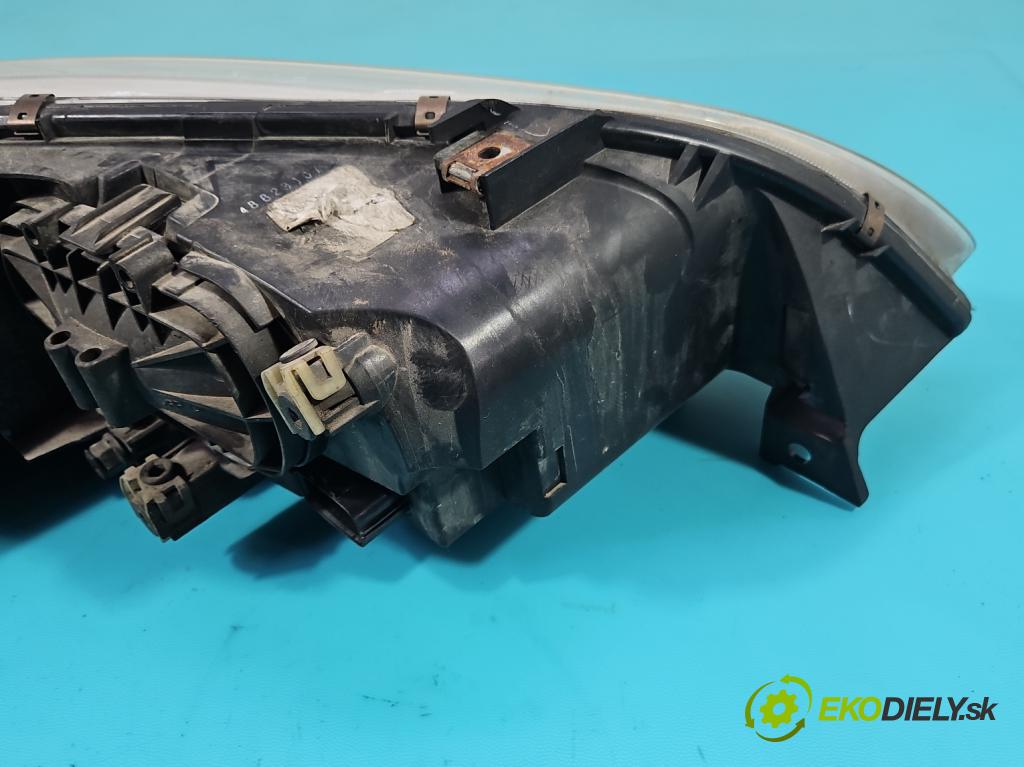 Mazda 6 I GG 2002-2007 2.0 16V 141 HP manual 104 kW 1999 cm3 5- Reflektor: ľavý 014003902 (Kľučka dverí ostatné)