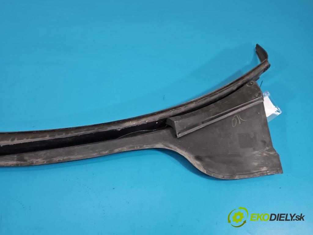 Vw Jetta V 2005-2010 1.9 tdi 105 hp manual 77 kW 1896 cm3 4- torpédo 1K5819415A (Plast pod čelním sklem)