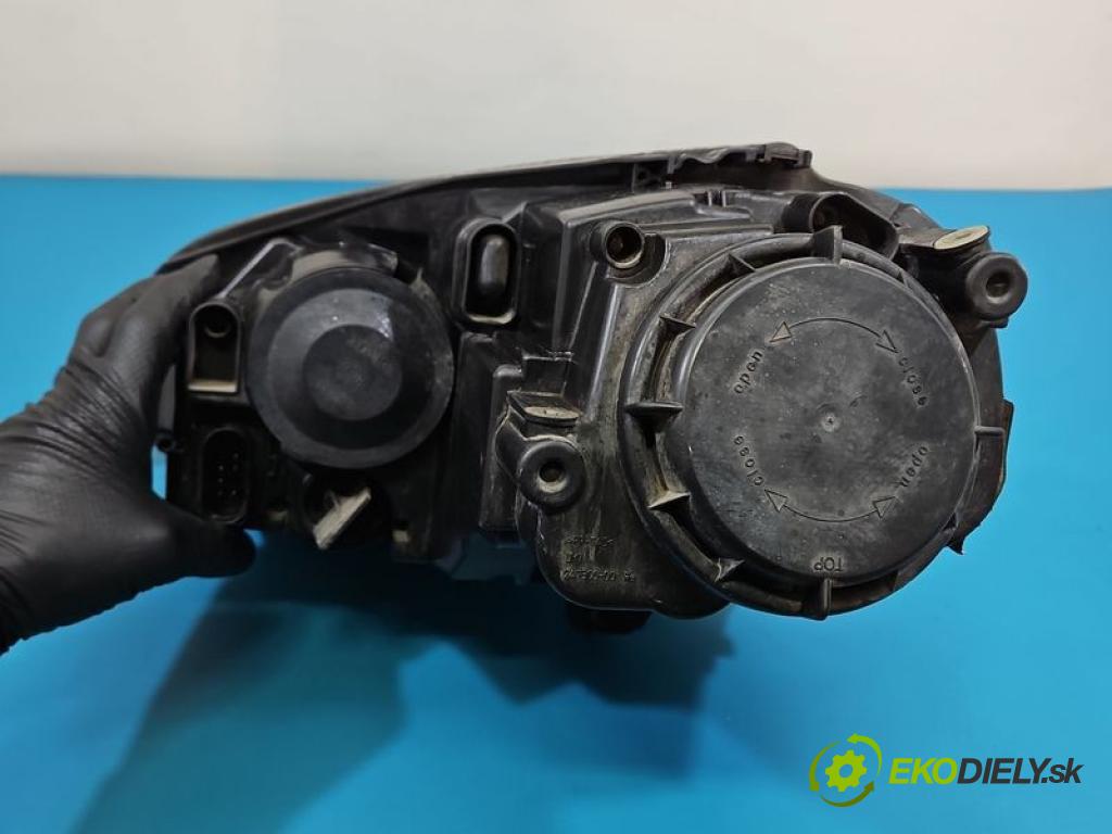 Vw Jetta V 2005-2010 1.9 tdi 105 hp manual 77 kW 1896 cm3 4- světlo pravý 1K6941006P (Pravé přední světlo)