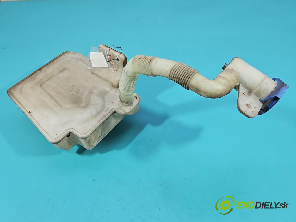 Vw Jetta V 2005-2010 1.9 tdi 105 HP manual 77 kW 1896 cm3 4- nádržka tekutina: ostrekovačov 1K0955453R