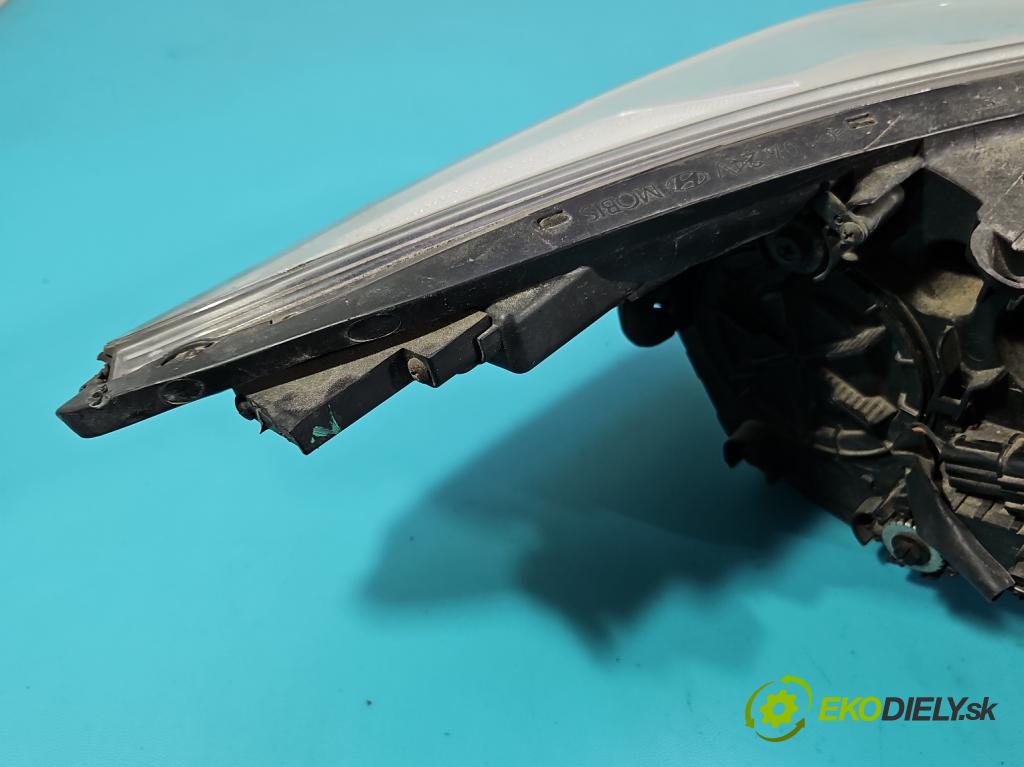 Hyundai I40 1.7 crdi 136 HP manual 100 kW 1685 cm3 5- Reflektor: ľavý (Kľučka dverí ostatné)