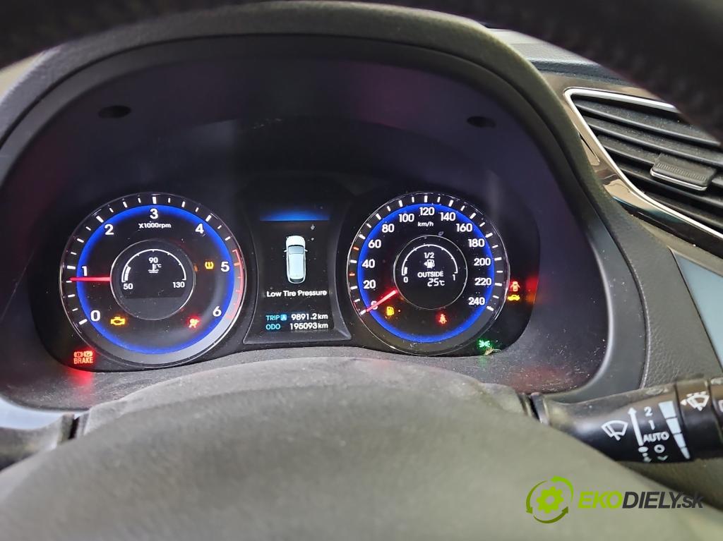 Hyundai I40 1.7 crdi 136hp manual 100 kW 1685 cm3 5- Přístrojová deska 94011-3Z390 (Přístrojová deska)
