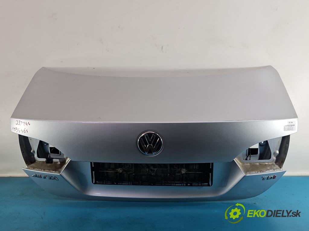 Vw Jetta VI 2010-2018 1.6 tdi CAYC: 105 hp manual 77 kW 1598 cm3 4- zadní kufrové dveře  (Zadní kapota (kufr))