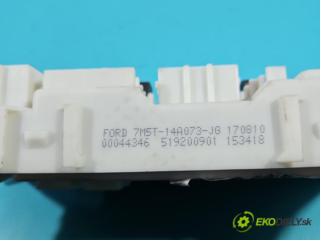 Ford Kuga Mk1 2008-2013 2.0 tdci 140 HP manual 103 kW 1997 cm3 5- skrinka poistka 7M5T14A073JG (Poistková skrinka)