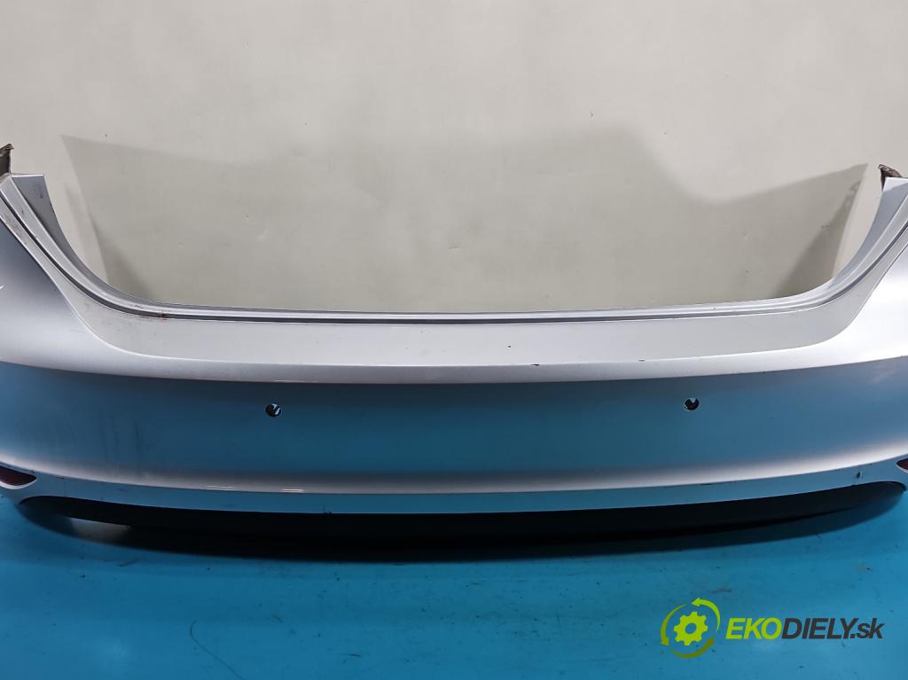 Vw Jetta VI 2010-2018 1.6 tdi 105 HP manual 77 kW 1598 cm3 4- nárazník zadné 5C6807421 (Kľučka dverí ostatné)