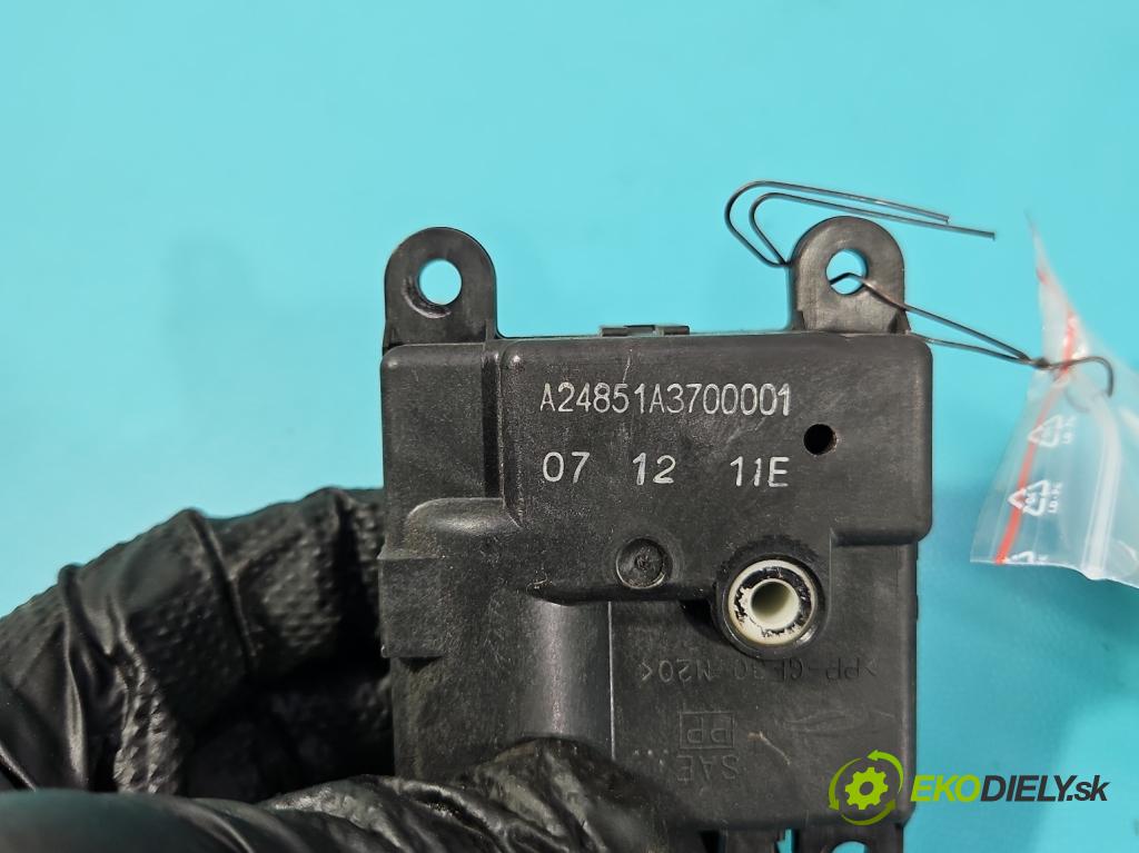 Honda Civic VIII 2006-2011 2.2 140 hp manual 103 kW 2204 cm3 5- motorek topení A24851A3700001