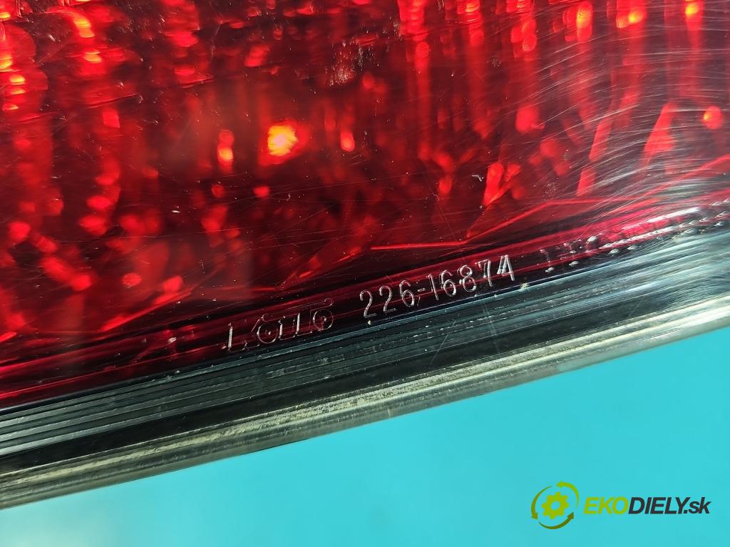 Honda Civic VIII 2006-2011 2.2 140 HP manual 103 kW 2204 cm3 5- svetlo / reflektor zadné ľavé kufrové dvere