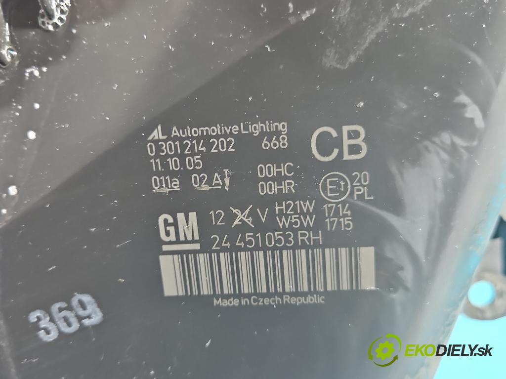 Opel Zafira B 2005-2014 1.9 cdti 120 HP manual 88 kW 1910 cm3 5- Reflektor: pravý 24451053RH (Svetlo predné pravé)
