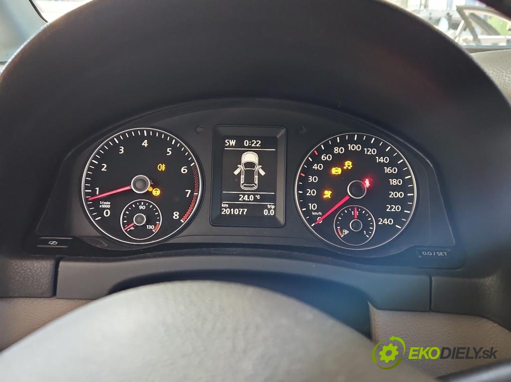 Vw Golf plus 1.4 TSI 122 hp manual 90 kW 1390 cm3 5- Přístrojová deska 5M0920872 (Přístrojová deska)