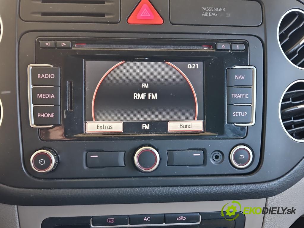 Vw Golf plus 1.4 TSI 122 HP manual 90 kW 1390 cm3 5- Radio originál 7612032082