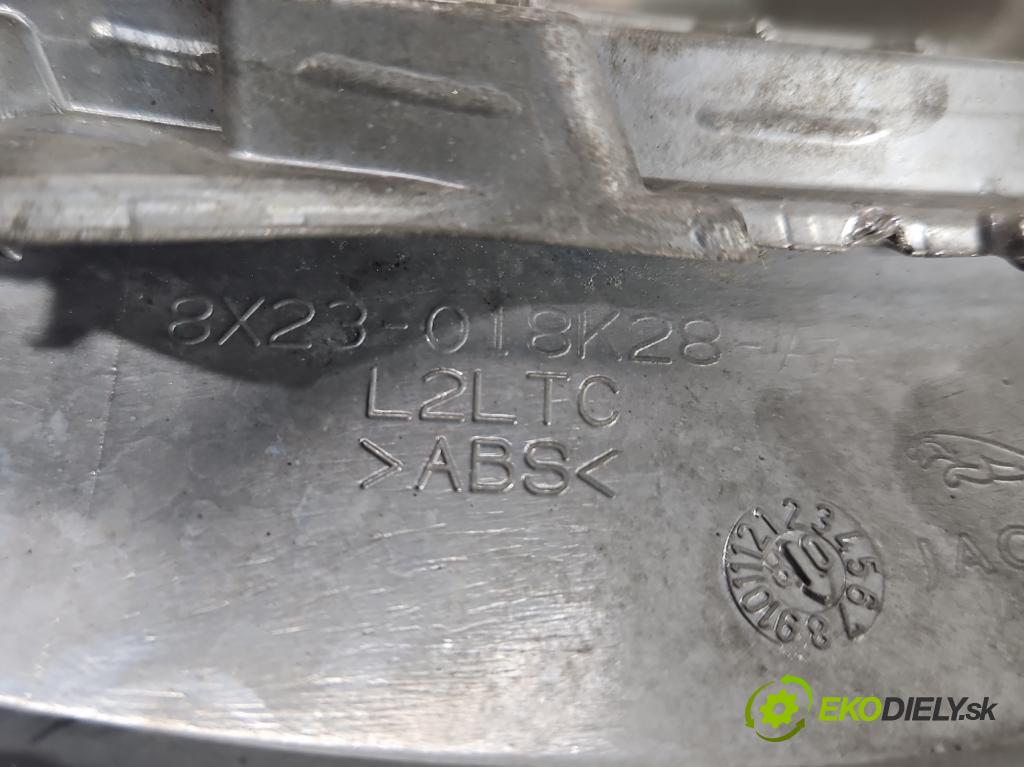 Jaguar XF I X250 2007-2015 2.7 TD V6 207 hp automatic 152 kW 2720 cm3 4- mřížka 8X23-018K28-AA