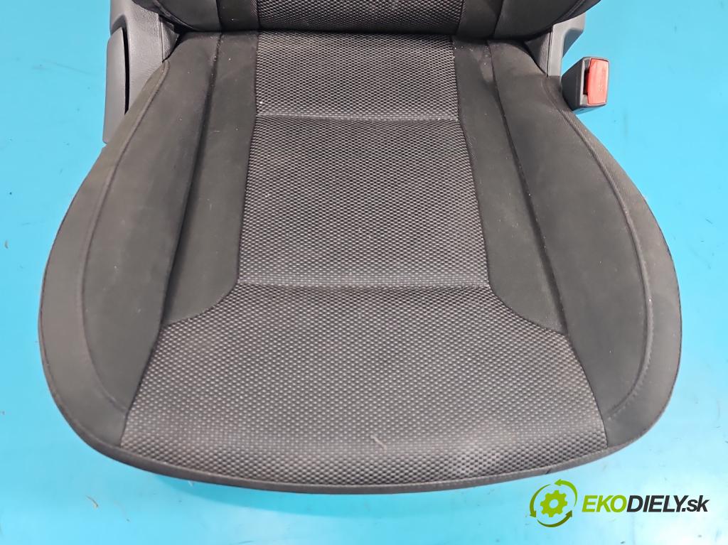 Hyundai I40 1.7 crdi 136 HP manual 100 kW 1685 cm3 5- Sedačka pravý  (Sedadlo)