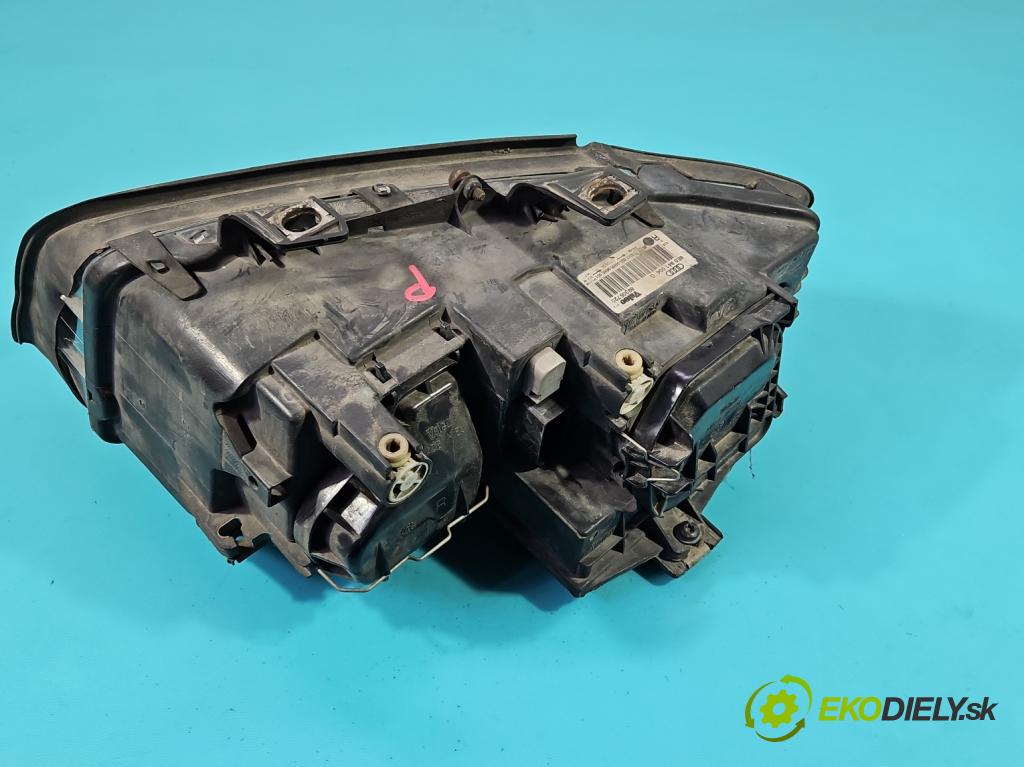 Audi A4 B6 2000-2004 1.9 tdi 131 HP manual 96 kW 1896 cm3 5- Reflektor: pravý 8E0941004G (Svetlo predné pravé)