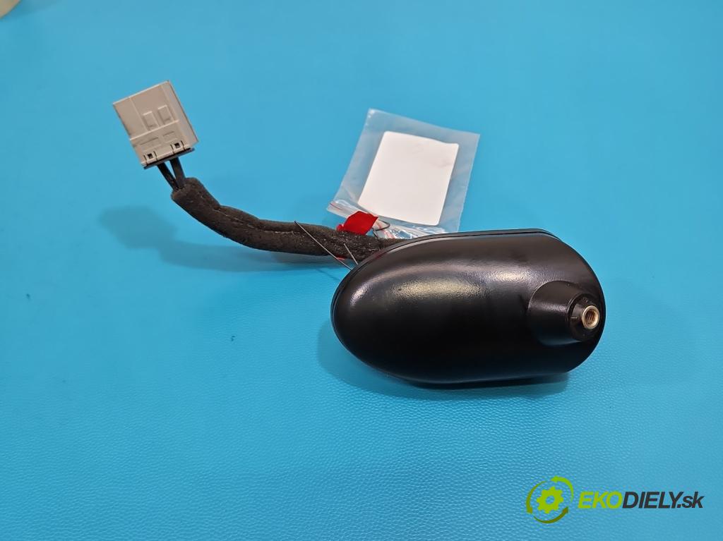 Hyundai I40 1.7 crdi 136hp manual 100 kW 1685 cm3 5- Antena 96210-3Z500