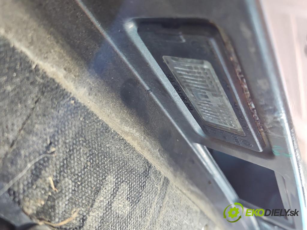 Vw Golf plus 1.4 TSI 122 HP manual 90 kW 1390 cm3 5- zadna kufor  (Kapota zadná (kufor))