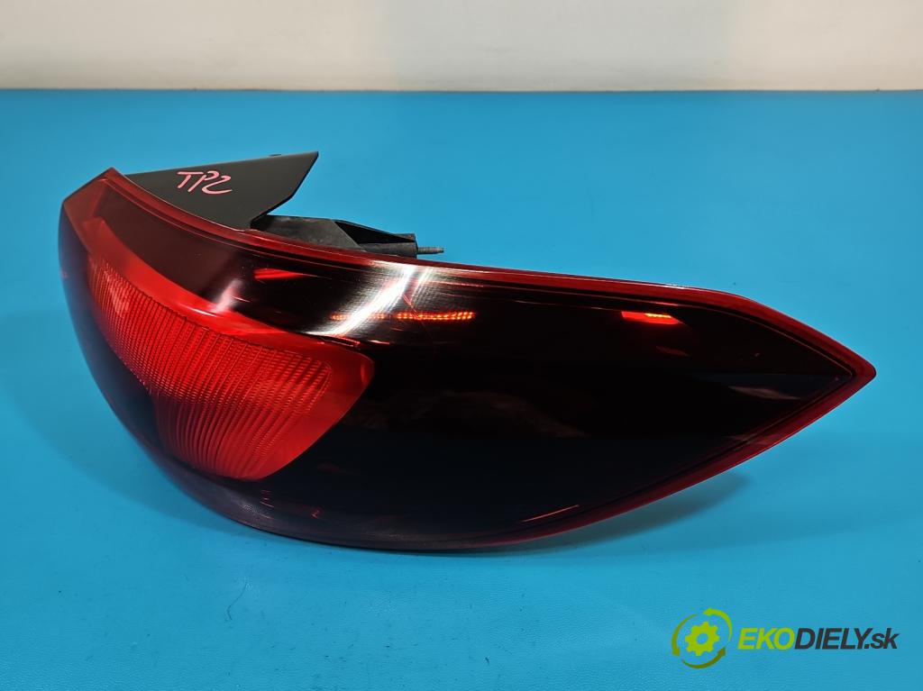 Opel Astra V  2015-2022 1.5 cdti 105 HP manual 77 kW 1496 cm3 5- svetlo / reflektor zadné pravé 39077375 (Kľučka dverí ostatné)