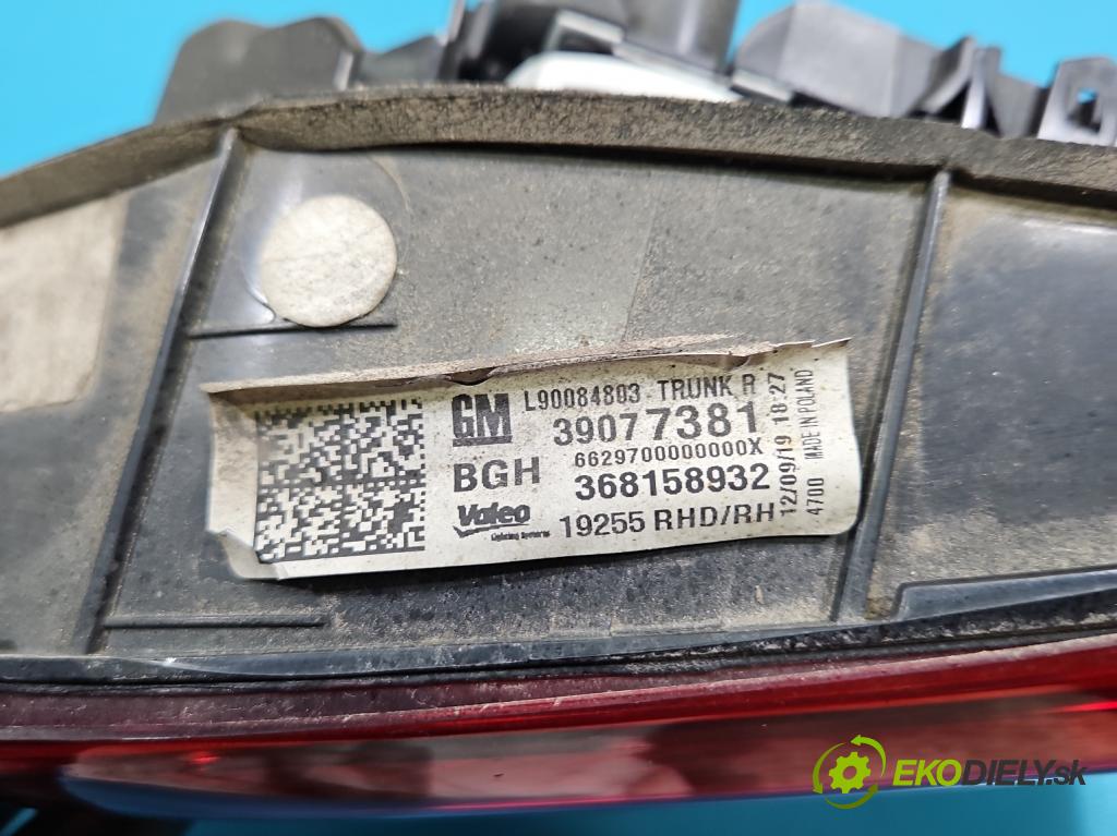 Opel Astra V  2015-2022 1.5 cdti 105 HP manual 77 kW 1496 cm3 5- svetlo / reflektor zadné pravé kufrové dvere 39077381
