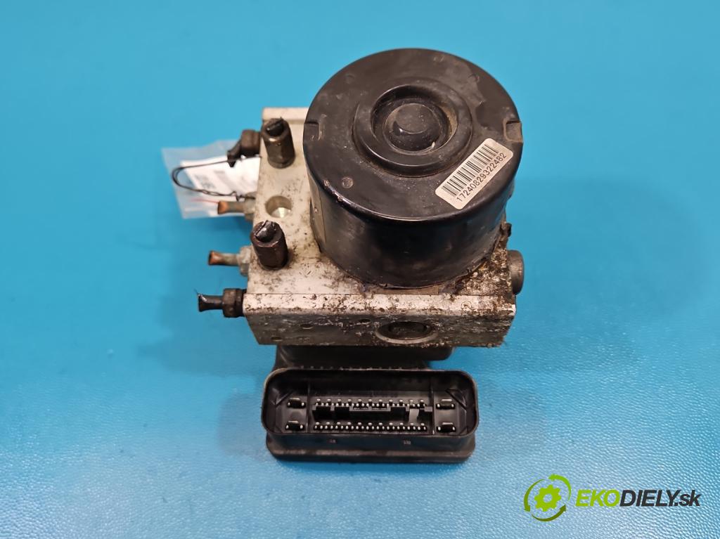 Toyota Yaris II 2005-2011 1.0 vvti 69KM manual 51 kW 998 cm3 5- čerpadlo abs 44510-0D110 (Pumpa ABS)