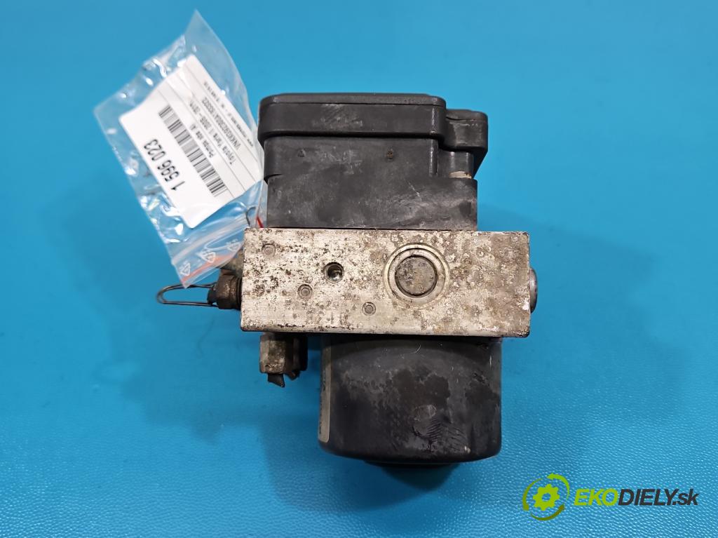 Toyota Yaris II 2005-2011 1.0 vvti 69KM manual 51 kW 998 cm3 5- čerpadlo abs 44510-0D110 (Pumpa ABS)