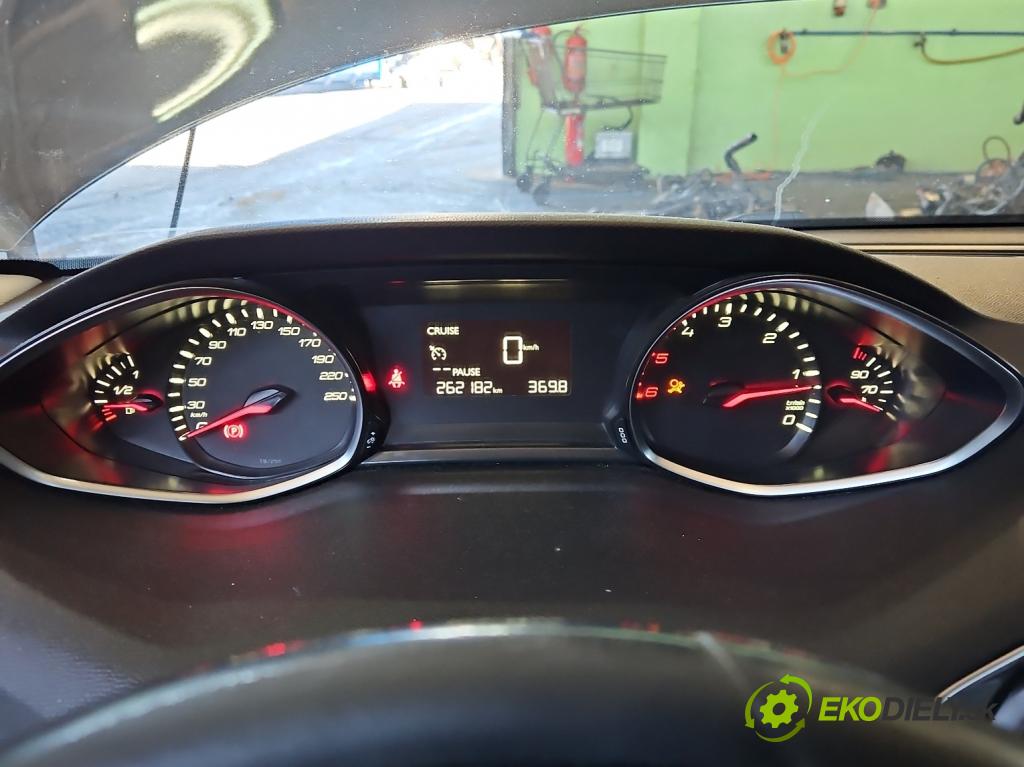 Peugeot 308 II 2013-2021 1.6 hdi 120 hp manual 88 kW 1560 cm3 5- Přístrojová deska 9809838380 (Přístrojová deska)