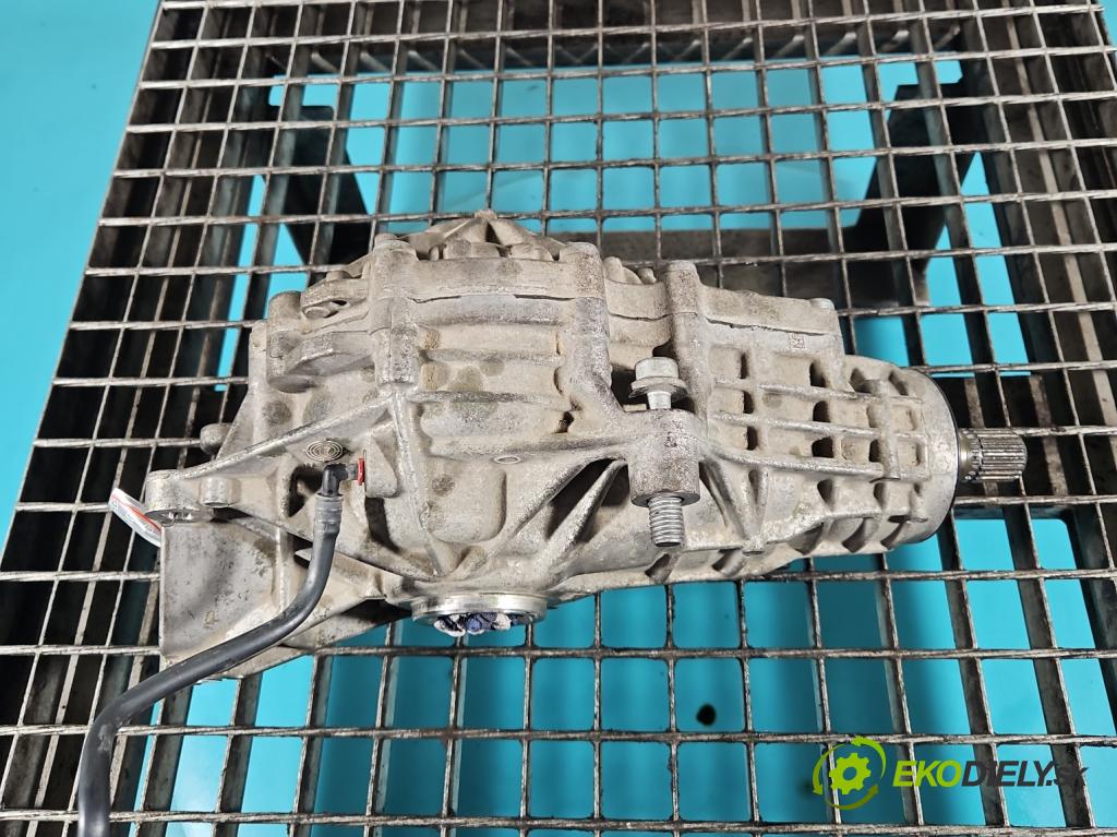 Alfa romeo Stelvio 2016- 2.0 T 280KM: automatic 206 kW 1995 cm3 5- Most: predný M0031083