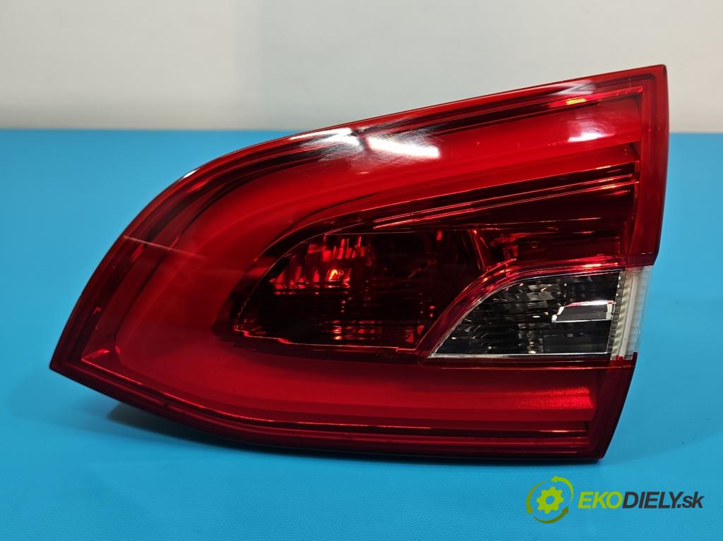 Peugeot 308 II 2013-2021 1.6 hdi 120 HP manual 88 kW 1560 cm3 5- svetlo / reflektor zadné pravé kufrové dvere 9678094880
