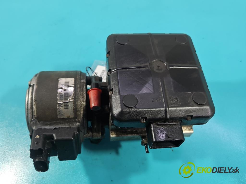Citroen C5 I 2001-2008 1.6 hdi 109 hp manual 80 kW 1560 cm3 5- čerpadlo pozastavení: 9636713880