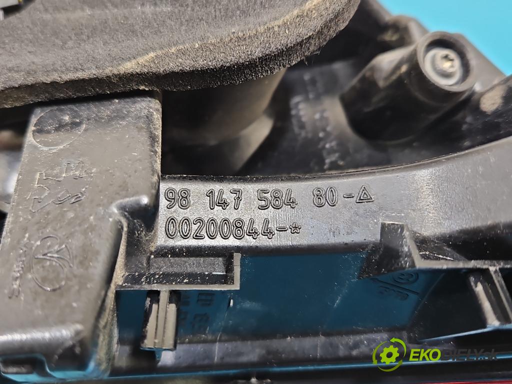 Peugeot 2008 I 2013-2019 1.2 12V 110 HP automatic 81 kW 1199 cm3 5- svetlo / reflektor zadné ľavé 9814758480 (Kľučka dverí ostatné)