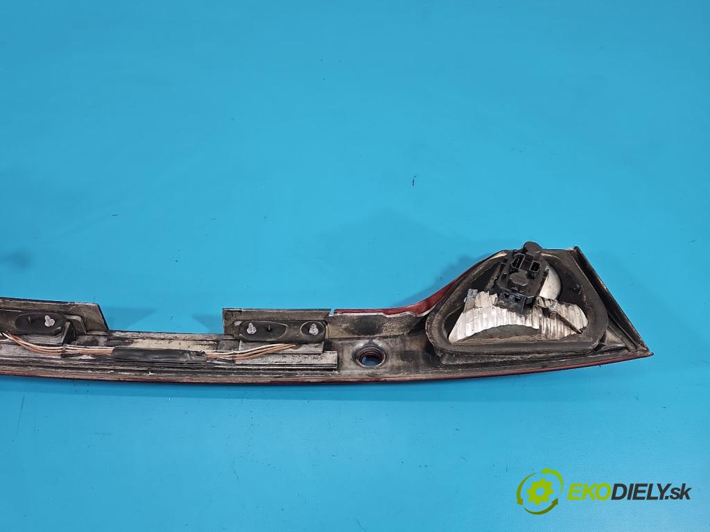 Seat Toledo II 1998-2004 1.6 8V 101 HP manual 74 kW 1595 cm3 4- zaslepka: zadné 1M5945225C