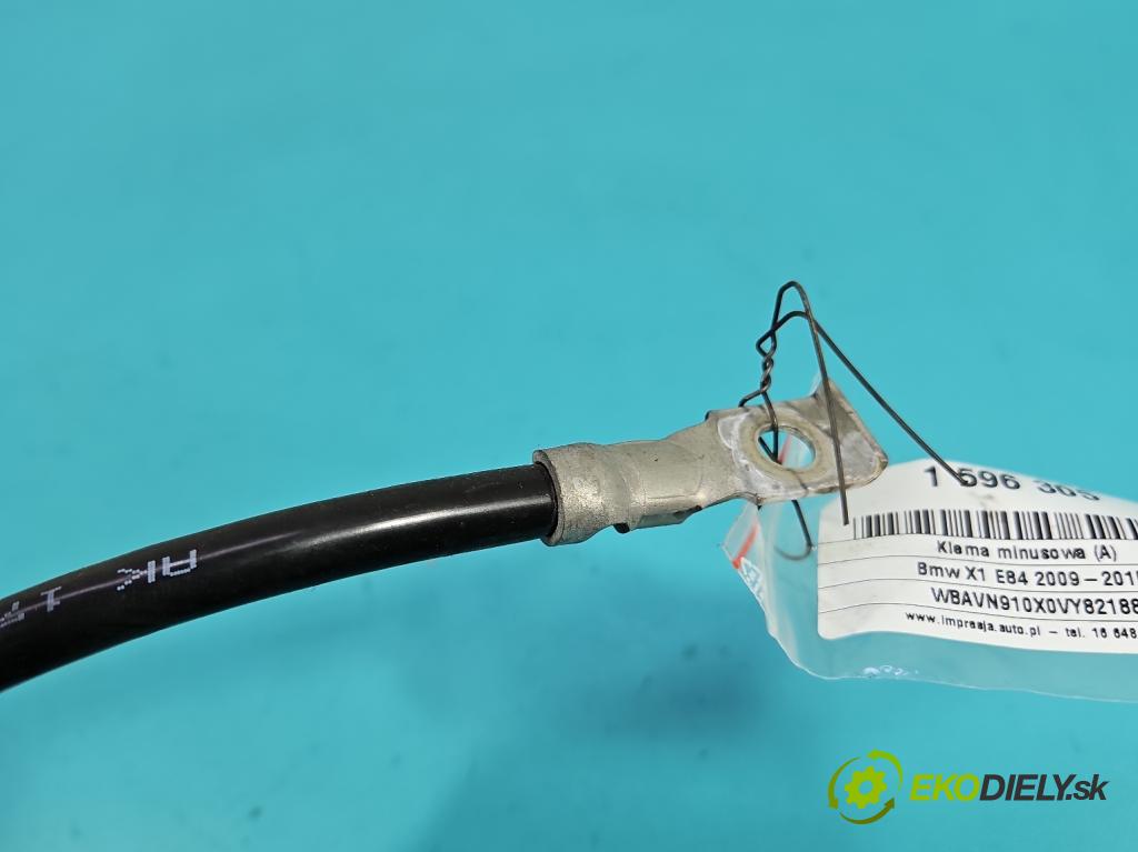 Bmw X1 E84 2009-2015 2.0d 184 hp automatic 135 kW 1995 cm3 5- kontakt mínus: 7618677