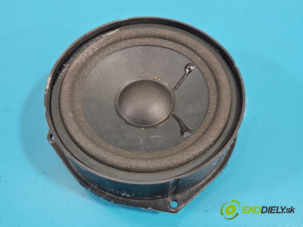 Bentley Continental I 2005-2013 6.0 V12 automatic 411 kW 5998 cm3 4- Mluvčí: 3W0035411P