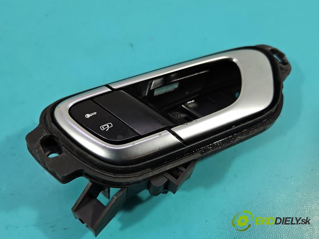 Bentley Continental I 2005-2013 6.0 V12 automatic 411 kW 5998 cm3 4- rukoväť uvnitř: predné ľavé