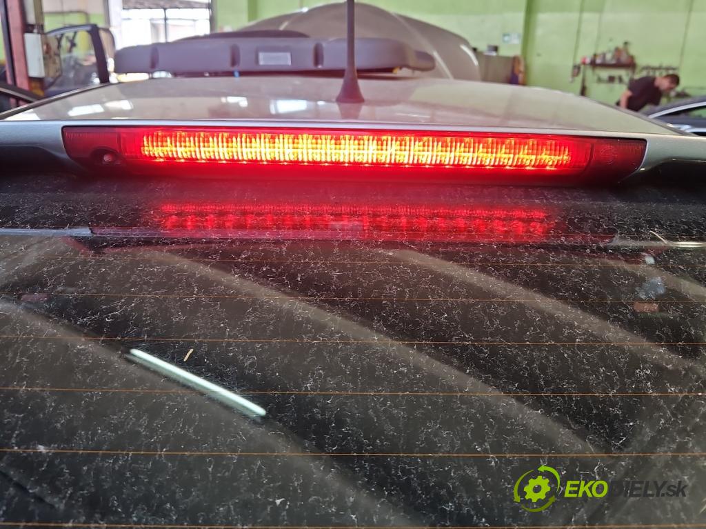 Alfa romeo 159 1.8 16V Z18XER 140 HP manual 103 kW 1796 cm3 5- světlo: stop: 156053453