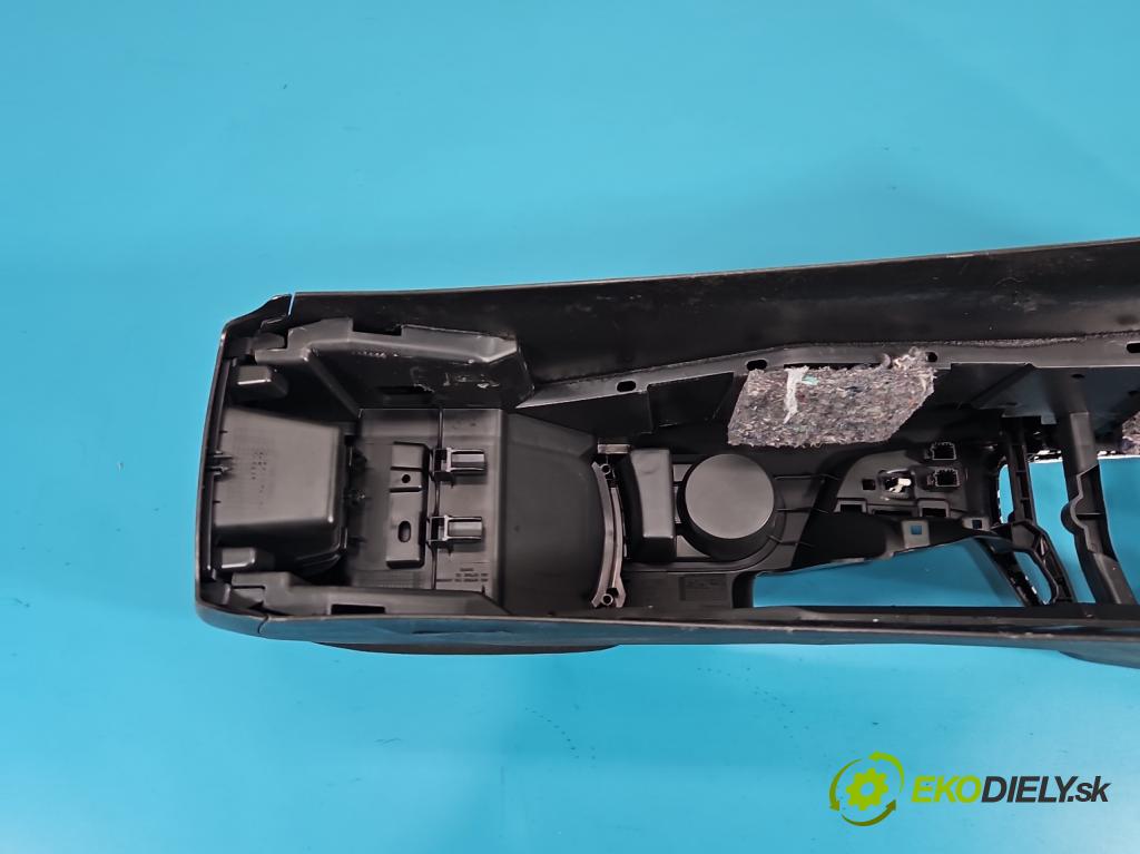 Peugeot 308 II 2013-2021 1.6 hdi 120 HP manual 88 kW 1560 cm3 5- operadlo 96775883 (Lakťová opierka)