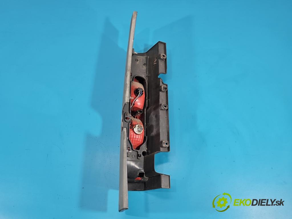 Opel Vivaro 2001-2014 2.0 cdti 90 HP manual 66 kW 1995 cm3 5- svetlo / reflektor zadné pravé blatník 265A60118R