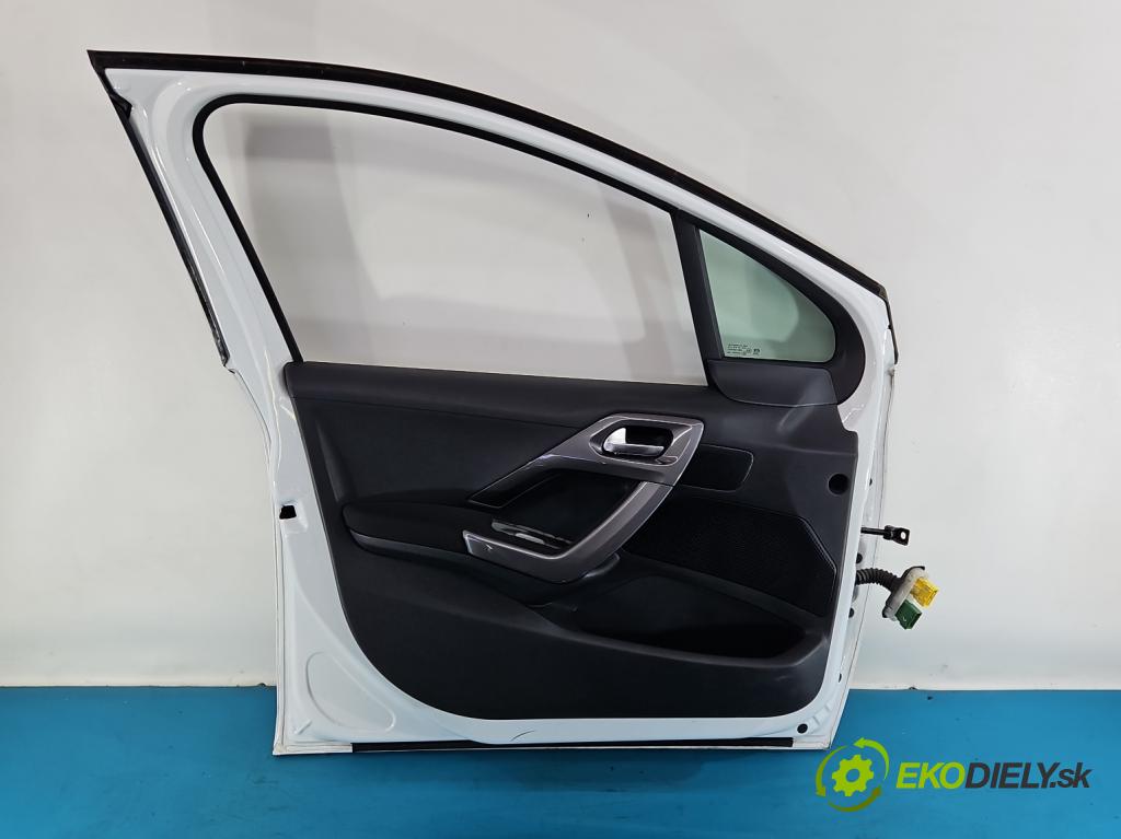 Peugeot 2008 I 2013-2019 1.2 12V 110 HP automatic 81 kW 1199 cm3 5- dvere predné ľavé  (Kľučka dverí ostatné)