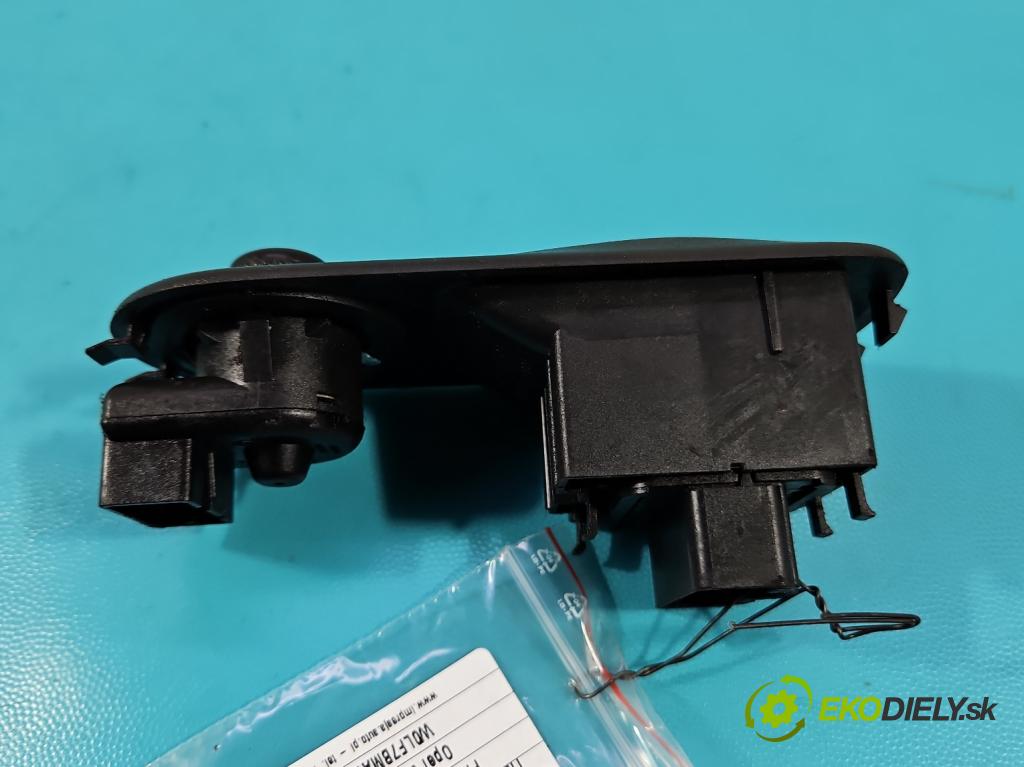 Opel Vivaro 2001-2014 2.0 cdti 90 HP manual 66 kW 1995 cm3 5- prepínač okien spätných zrkadiel 8200011867
