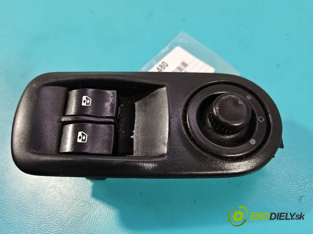 Opel Vivaro 2001-2014 2.0 cdti 90 HP manual 66 kW 1995 cm3 5- prepínač okien spätných zrkadiel 8200011867