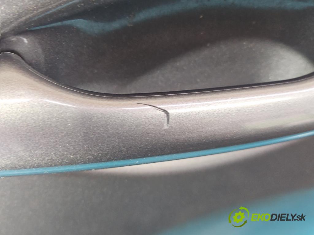 Hyundai Ix35 1.6 Gdi: G4FD 135 HP manual 99 kW 1591 cm3 5- dvere zadné pravé  (Kľučka dverí ostatné)
