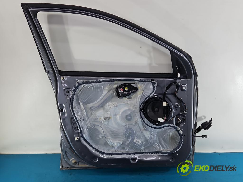 Hyundai Ix35 1.6 Gdi: G4FD 135 HP manual 99 kW 1591 cm3 5- dvere predné ľavé  (Kľučka dverí ostatné)