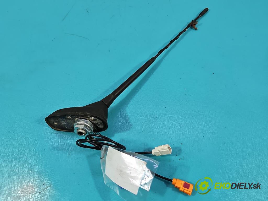 Peugeot 308 II 2013-2021 1.6 hdi 120 hp manual 88 kW 1560 cm3 5- Antena 9666452880