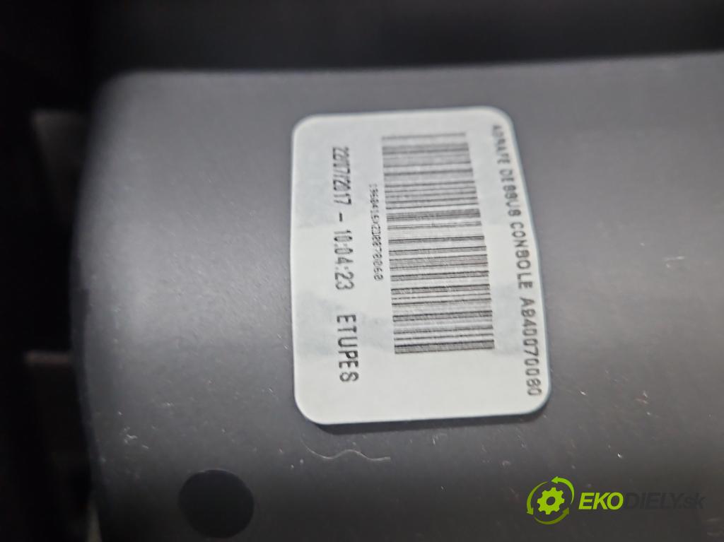 Peugeot 2008 I 2013-2019 1.2 12V 110 HP automatic 81 kW 1199 cm3 5- operadlo 9678564877 (Lakťová opierka)