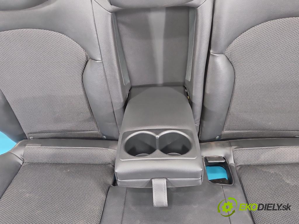 Hyundai Ix35 1.6 Gdi: G4FD 135 HP manual 99 kW 1591 cm3 5- sedačke: komplet
