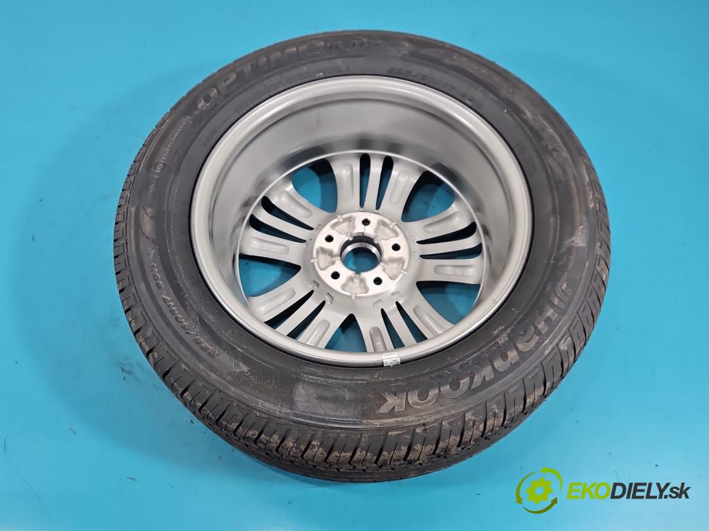 Hyundai Ix35 1.6 Gdi: G4FD 135 HP manual 99 kW 1591 cm3 5- koleso rezervne 17"