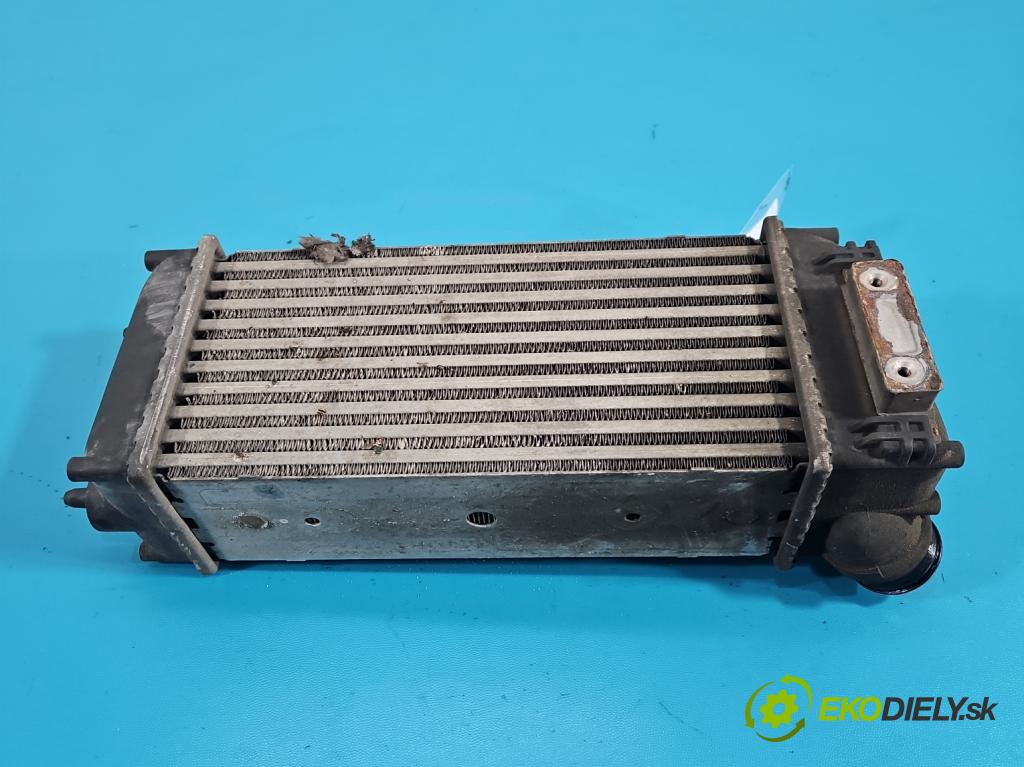 Citroen C4 I 2004-2011 1.6 hdi 90 HP manual 66.2 kW 1560 cm3 5- Intercooler 876923JD (Intercooler (chladič nasávaného vzduchu))