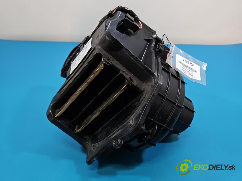 Bmw 7 F01 2008-2015 3.0d 306KM automatic 225 kW 2993 cm3 4- ventilátor vzduchu 9248171