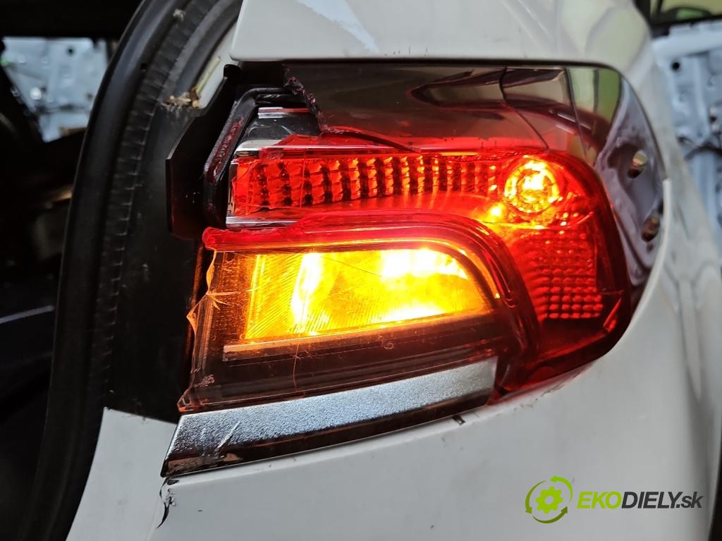 Toyota Corolla E21 2019- 1.8 16V 98 HP automatic 72 kW 1798 cm3 4- svetlo / reflektor zadné pravé 81550-02D12-00 (Kľučka dverí ostatné)