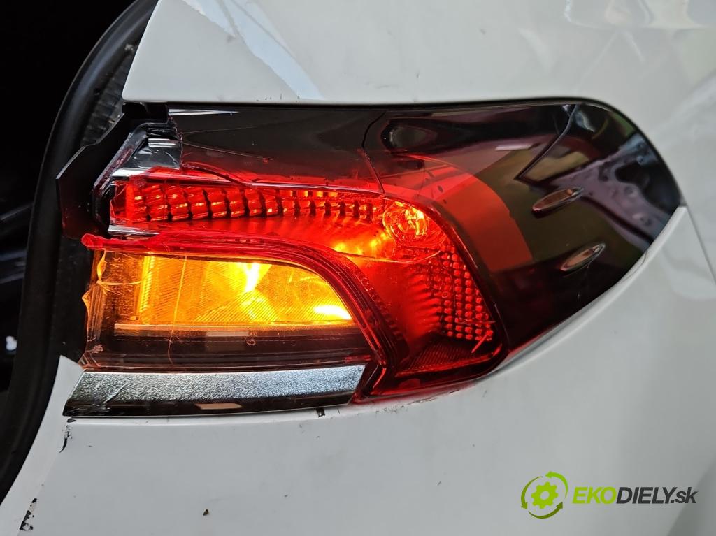 Toyota Corolla E21 2019- 1.8 16V 98 hp automatic 72 kW 1798 cm3 4- světlo zadní pravé 81550-02D12-00 (Klika dveří ostatní)