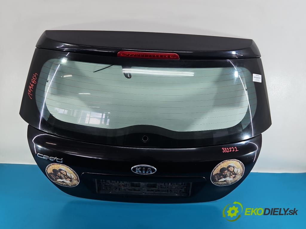 Kia Ceed I 2006-2012 1.6 16V 122 hp manual 89.7 kW 1591 cm3 5- zadní kufrové dveře  (Zadní kapota (kufr))